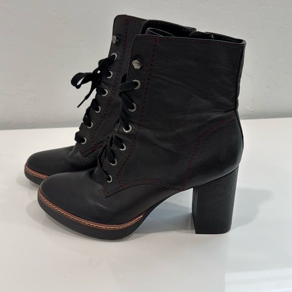 Naturalizer Women Callie Black Genuine Leather Mid Calf Boot. Size 10.5M